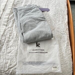 Kamo Fitness Gray Wide Leg Pants